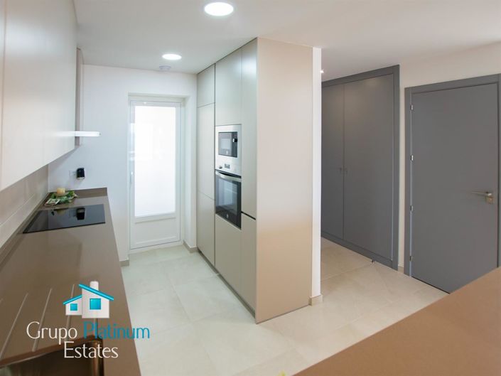 Image No.14-2 Bed Apartment for sale