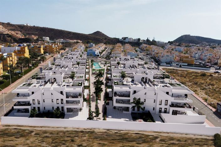 Image No.11-3 Bed Apartment for sale