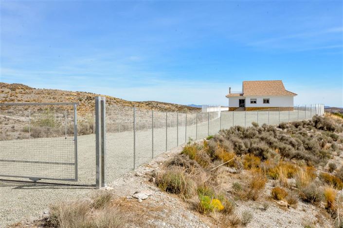 Image No.12-5 Bed Villa for sale