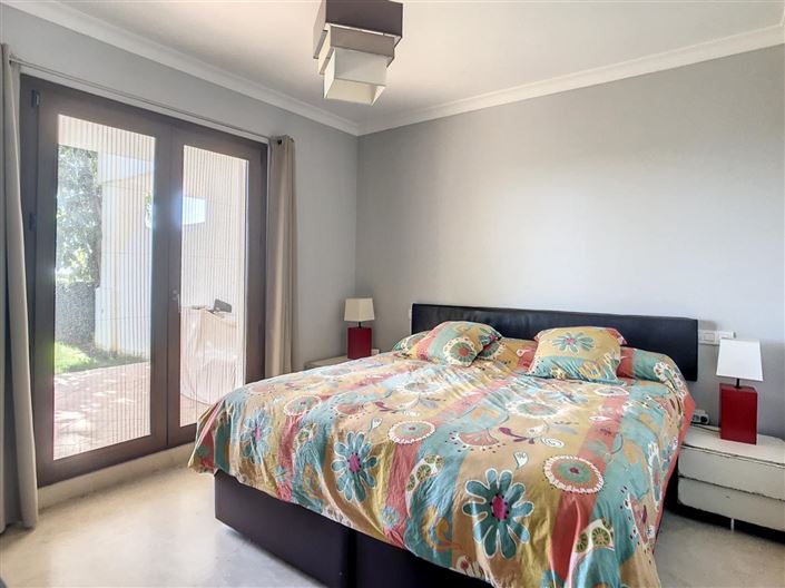 Image No.5-2 Bed Apartment for sale