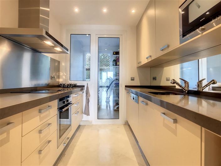 Image No.9-2 Bed Apartment for sale