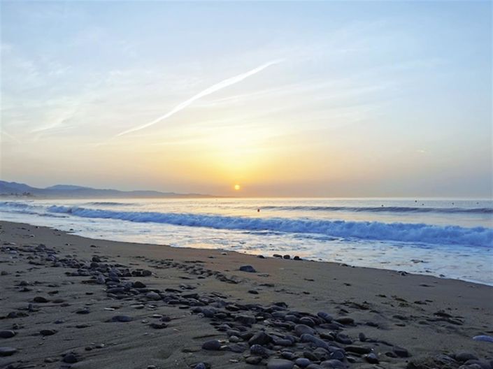 Image No.10-3 Bed Property for sale