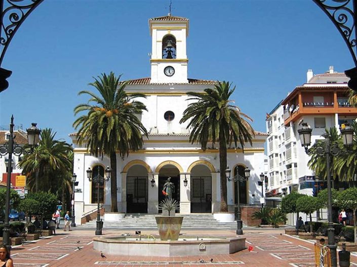 Image No.11-3 Bed Property for sale