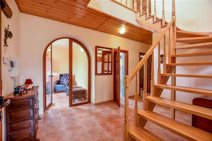 Image No.9-3 Bed Villa for sale