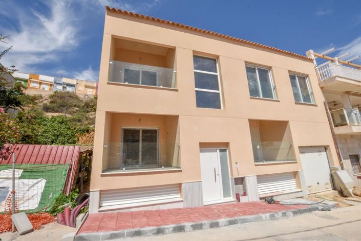 Image No.19-2 Bed Property for sale