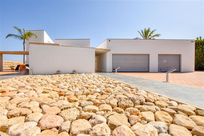 Image No.16-3 Bed Villa for sale