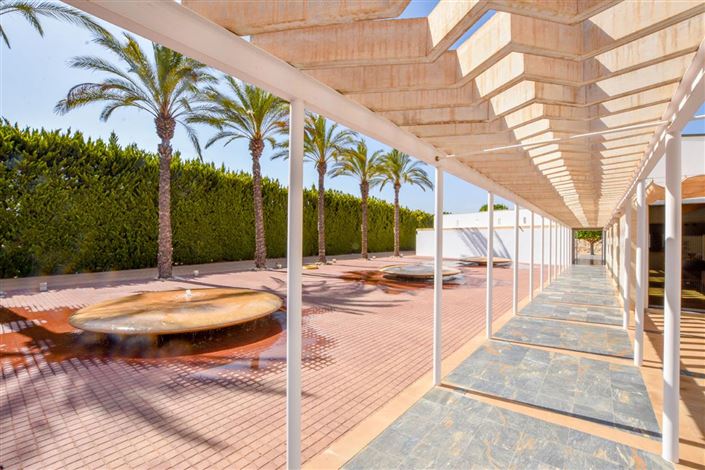 Image No.11-3 Bed Villa for sale