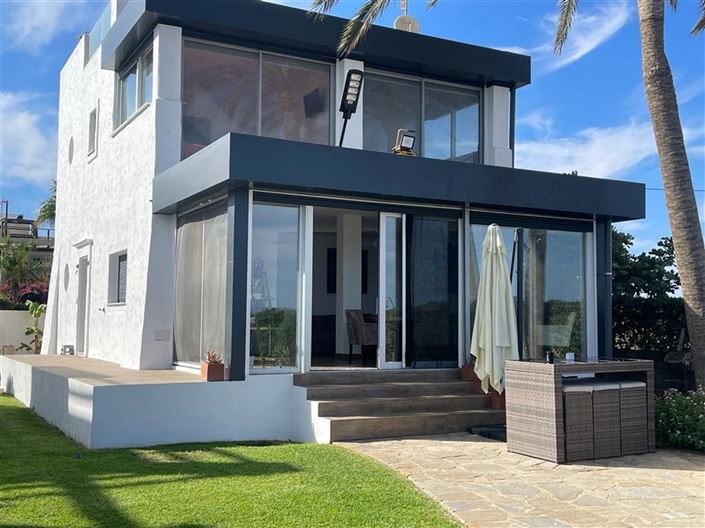 Image No.28-5 Bed Villa for sale