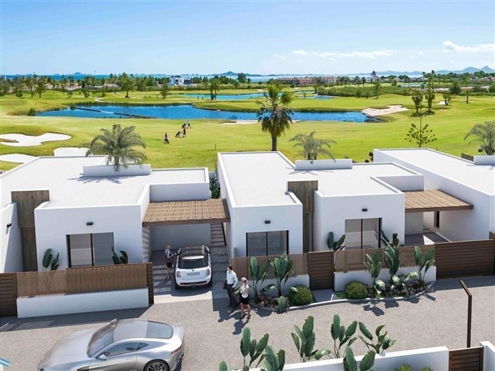 Image No.4-3 Bed Property for sale