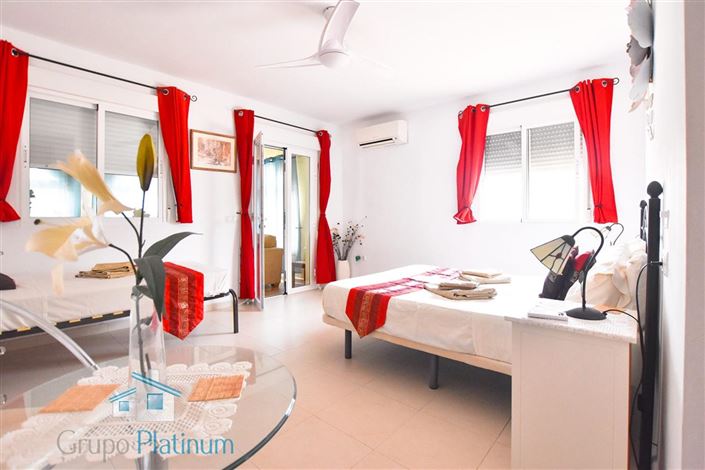 Image No.21-7 Bed Villa for sale