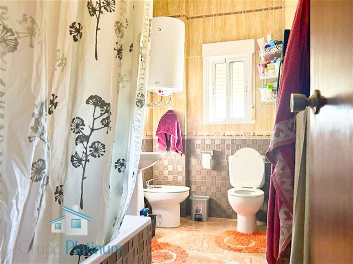 Image No.5-4 Bed Villa for sale