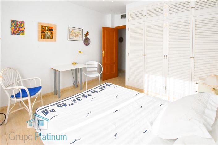 Image No.12-5 Bed Villa for sale