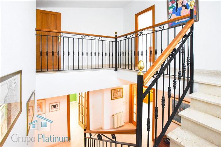 Image No.16-5 Bed Villa for sale