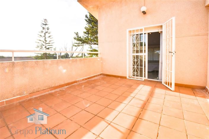 Image No.20-5 Bed Villa for sale