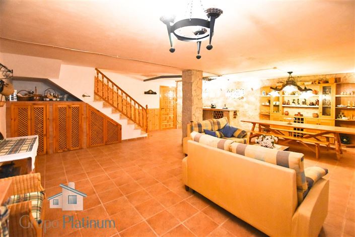 Image No.23-5 Bed Villa for sale