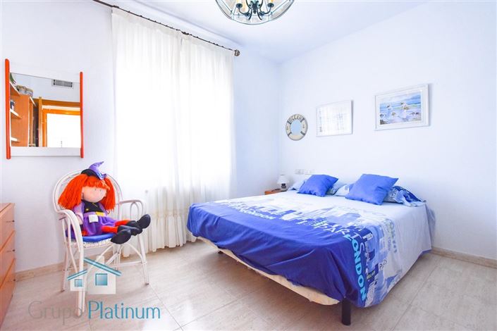 Image No.8-5 Bed Villa for sale