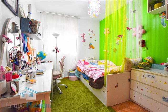 Image No.14-3 Bed Property for sale