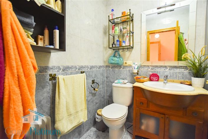 Image No.16-3 Bed Property for sale