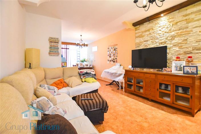 Image No.4-3 Bed Property for sale