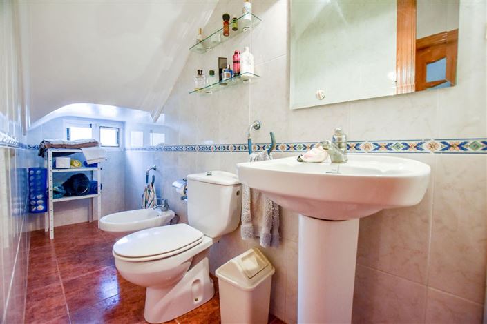 Image No.28-4 Bed Villa for sale