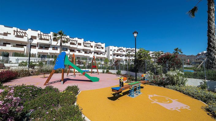 Image No.24-2 Bed Property for sale