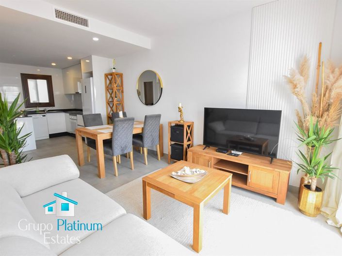 Image No.8-2 Bed Property for sale