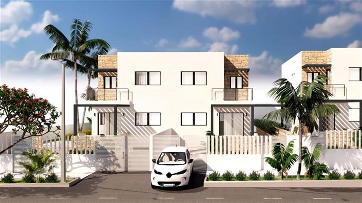 Image No.1-4 Bed Property for sale