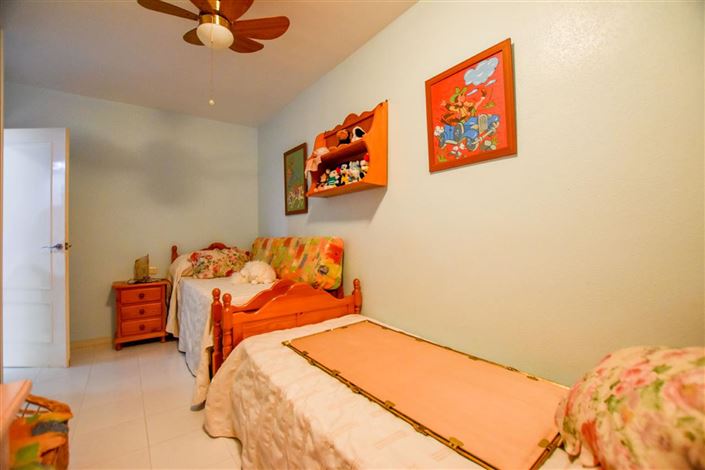 Image No.18-3 Bed Property for sale