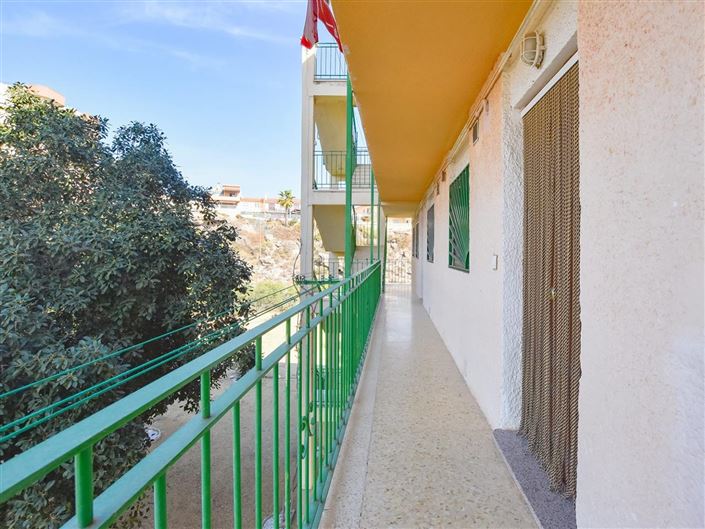 Image No.24-3 Bed Apartment for sale