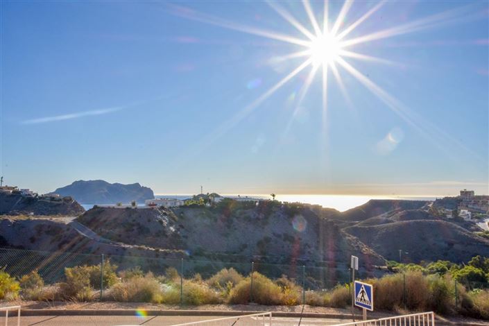 Image No.28-3 Bed Apartment for sale