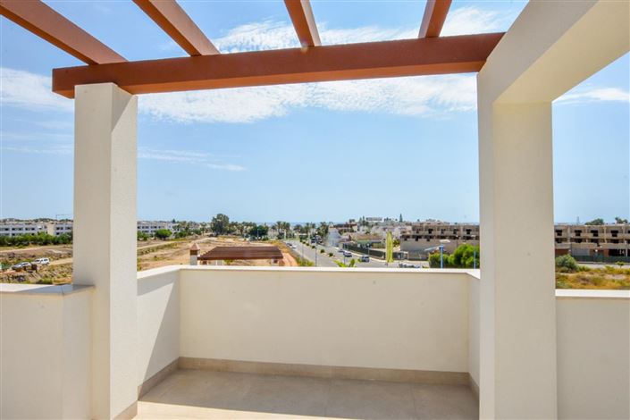 Image No.32-3 Bed Villa for sale