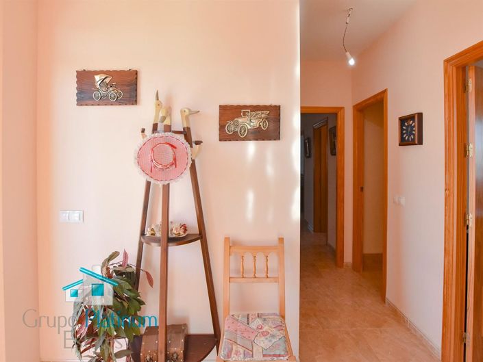 Image No.21-3 Bed Villa for sale