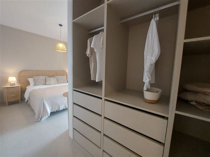 Image No.21-2 Bed Apartment for sale