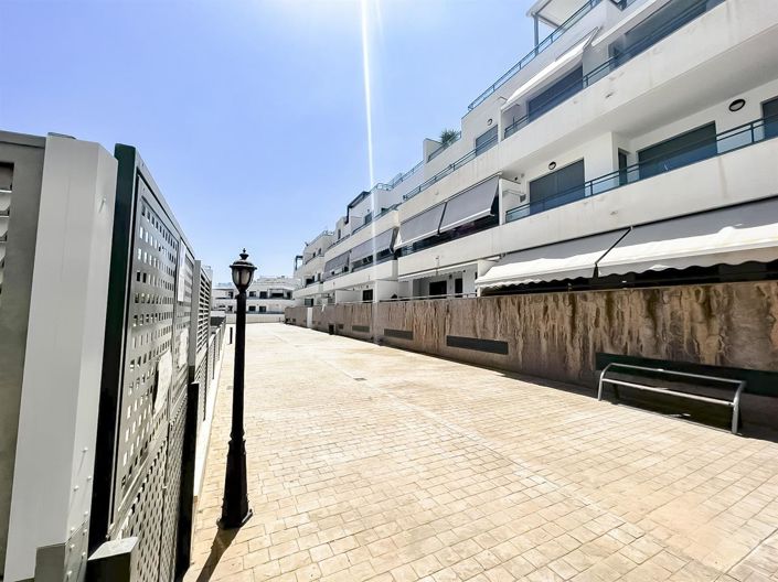 Image No.24-2 Bed Apartment for sale