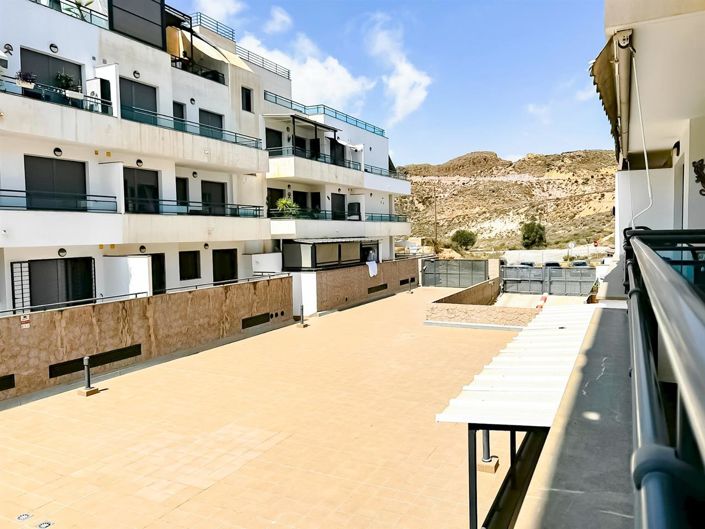 Image No.30-2 Bed Apartment for sale