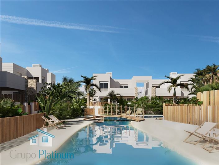 Image No.1-3 Bed Villa for sale