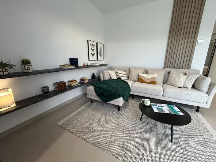 Image No.11-3 Bed Villa for sale