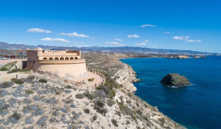 Image No.27-3 Bed Villa for sale