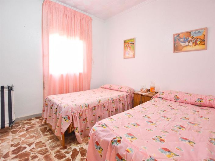 Image No.13-3 Bed Villa for sale