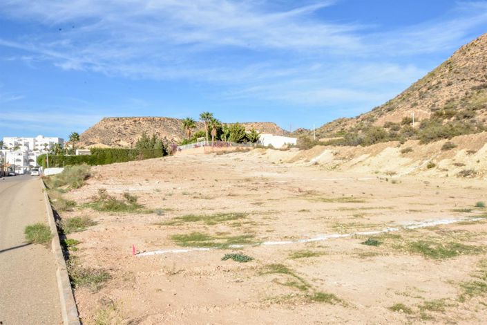 Image No.18-3 Bed Villa for sale