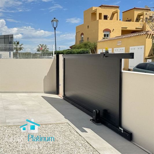 Image No.3-2 Bed Villa for sale