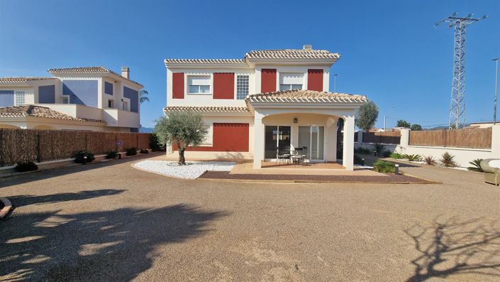 Image No.3-4 Bed Villa for sale