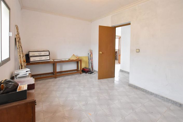 Image No.8-3 Bed Villa for sale