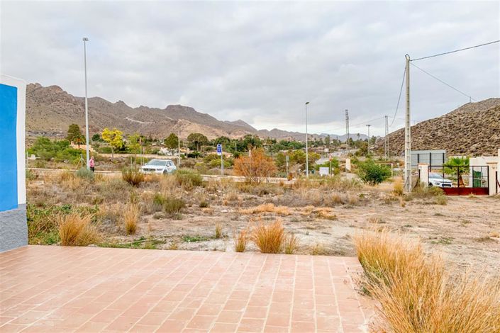 Image No.12-3 Bed Villa for sale