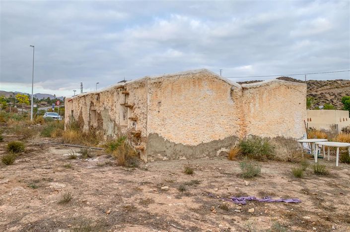 Image No.14-3 Bed Villa for sale