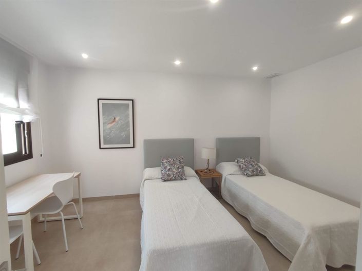 Image No.9-3 Bed Villa for sale