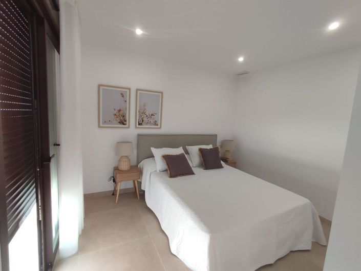 Image No.11-3 Bed Villa for sale