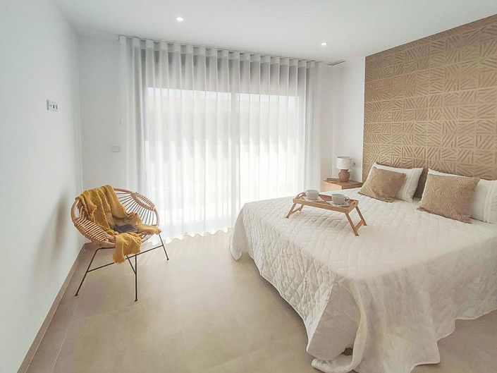 Image No.6-3 Bed Villa for sale