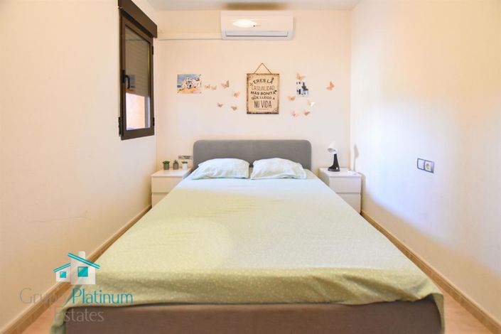 Image No.20-2 Bed Apartment for sale