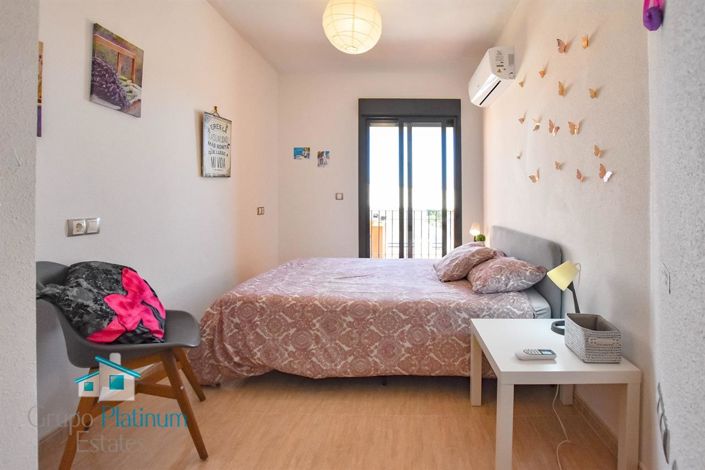 Image No.9-2 Bed Apartment for sale